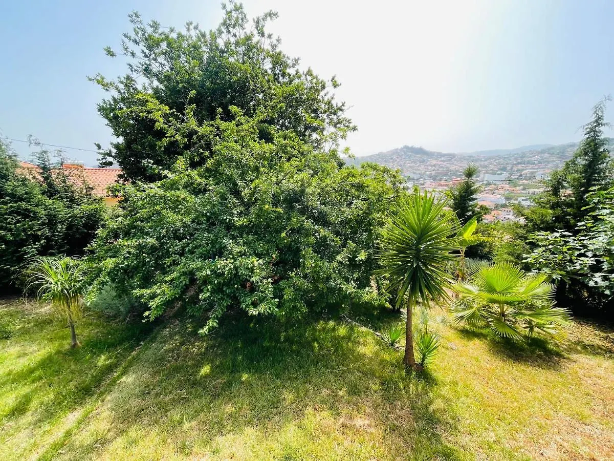 The Farm House.23 Funchal